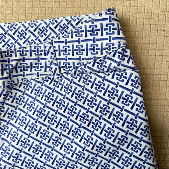 The Limited Shorts Womens Size 6 Blue Geometric Cotton Stretch Back Pockets - Picture 3 of 10